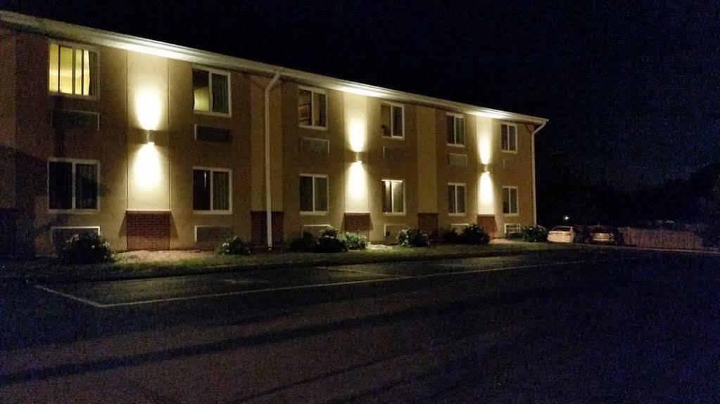 Americas Best Value Inn Ozark Kültér fotó